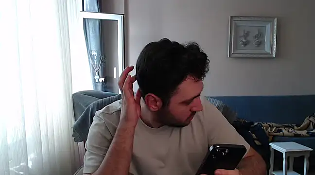 handsomeee04 online show from 03/16/25, 02:55