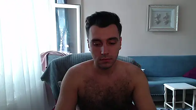 handsomeee04 online show from 09/13/25, 06:35