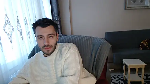 handsomeee04 online show from 12/15/25, 05:55