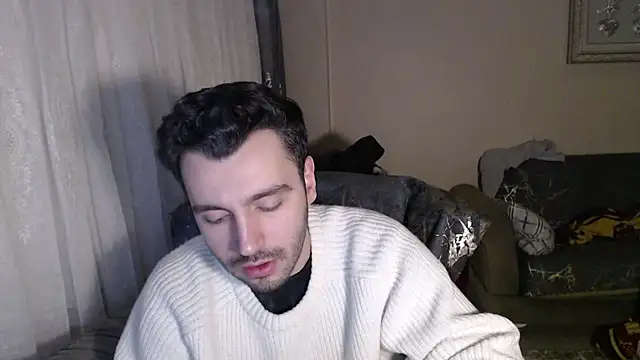 Snapshot of handsomeee04 chatting on 02/02/26, 11:25 handsomeee04 online show from 02/02/26, 11:25