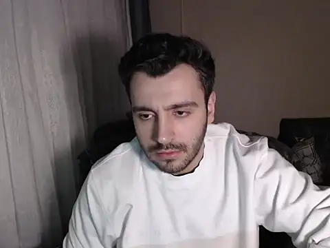 Snapshot of handsomeee04 chatting on 02/06/26, 10:46 handsomeee04 online show from 02/06/26, 10:46