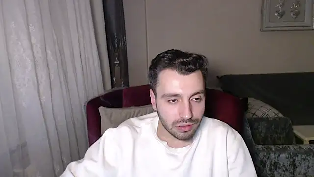 Snapshot of handsomeee04 chatting on 02/21/26, 01:50 handsomeee04 online show from 02/21/26, 01:50