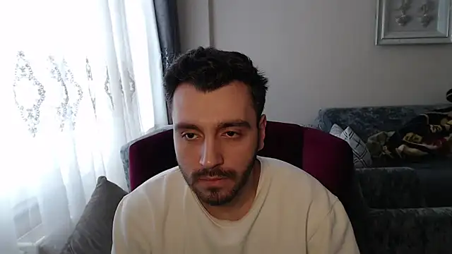 Snapshot of handsomeee04 chatting on 02/21/26, 01:56 handsomeee04 online show from 02/21/26, 01:56