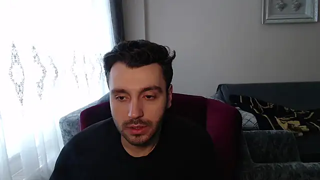 Snapshot of handsomeee04 chatting on 02/26/26, 01:32 handsomeee04 online show from 02/26/26, 01:32