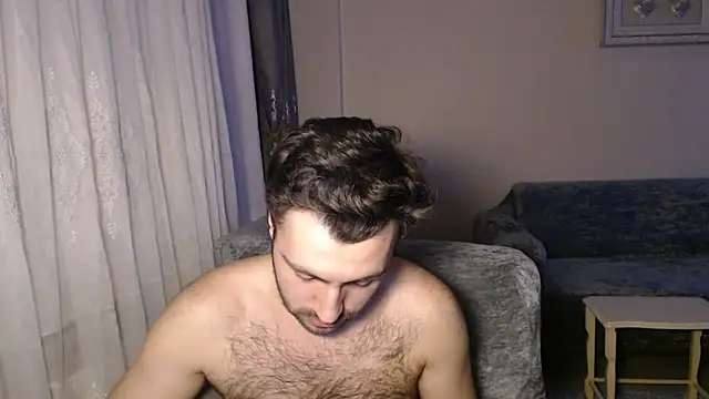 Snapshot of handsomeee04 chatting on 03/10/26, 10:04 handsomeee04 online show from 03/10/26, 10:04