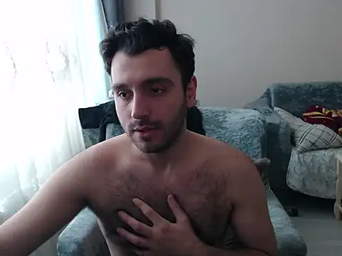 Snapshot of handsomeee04 chatting on 03/13/26, 02:01 handsomeee04 online show from 03/13/26, 02:01