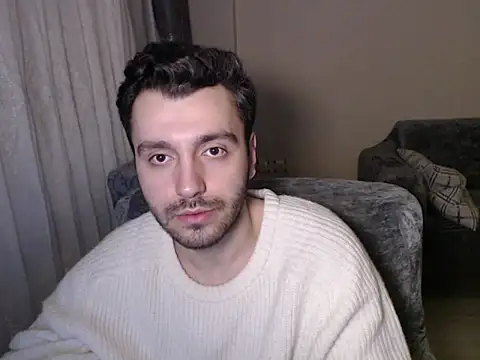 Snapshot of handsomeee04 chatting on 03/17/26, 11:19 handsomeee04 online show from 03/17/26, 11:19