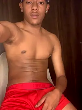 Boy cock18 online show from 12/20/25, 08:49