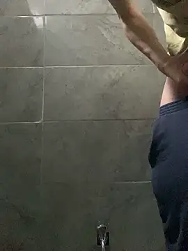 ekskekejejej online show from 11/05/25, 09:59