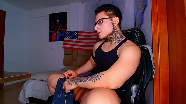 DennisWalkerr online show from 10/25/25, 11:10