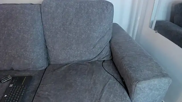 Abril jones10 online show from 02/21/25, 08:40