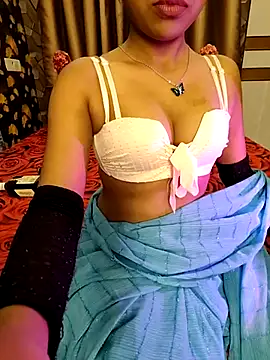 Snapshot of Little__Lia chatting on 02/23/25, 02:46 Little Lia online show from 02/23/25, 02:46