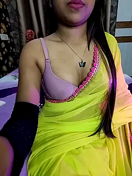 Snapshot of Little__Lia chatting on 03/20/25, 05:25 Little Lia online show from 03/20/25, 05:25