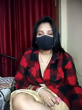 Snapshot of Soniya_444 chatting on 01/08/25, 10:48 Soniya 444 online show from 01/08/25, 10:48