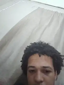 Snapshot of TheRiseOfDick chatting on 04/06/26, 09:05 TheRiseOfDick online show from 04/06/26, 09:05