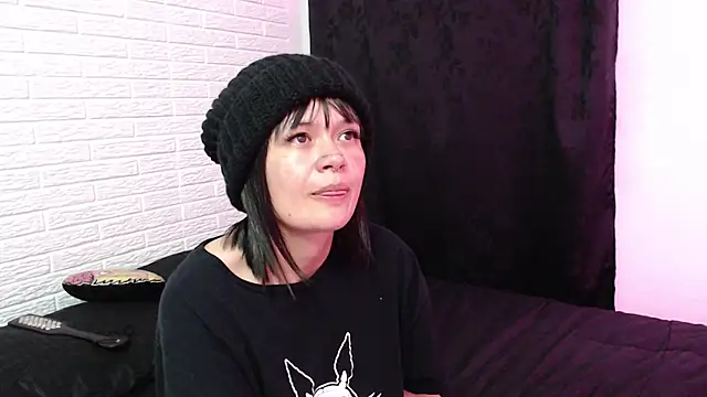 rousstattoo online show from 12/29/24, 04:38