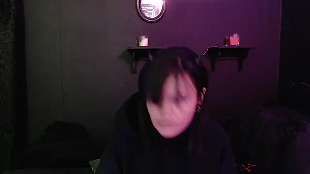 Snapshot of rousstattoo chatting on 02/13/26, 02:18 rousstattoo online show from 02/13/26, 02:18