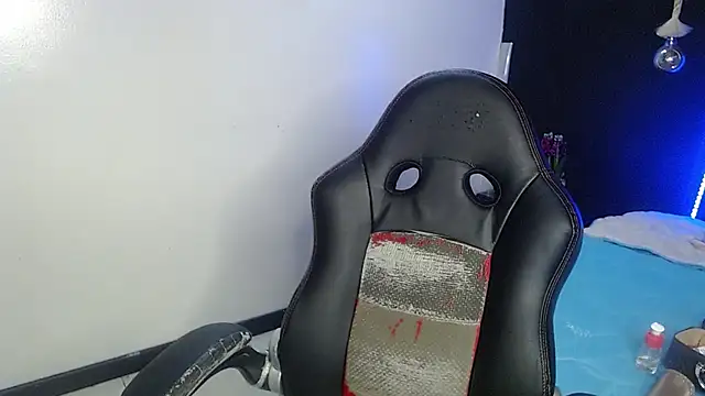 nikkystorm1  online show from 12/24/24, 04:30