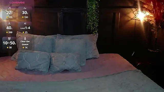 Snapshot of nikkystorm1_ chatting on 01/07/26, 03:14 nikkystorm1 online show from 01/07/26, 03:14