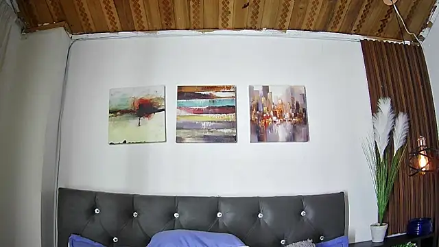 Snapshot of nikkystorm1_ chatting on 03/14/26, 11:48 nikkystorm1 online show from 03/14/26, 11:48