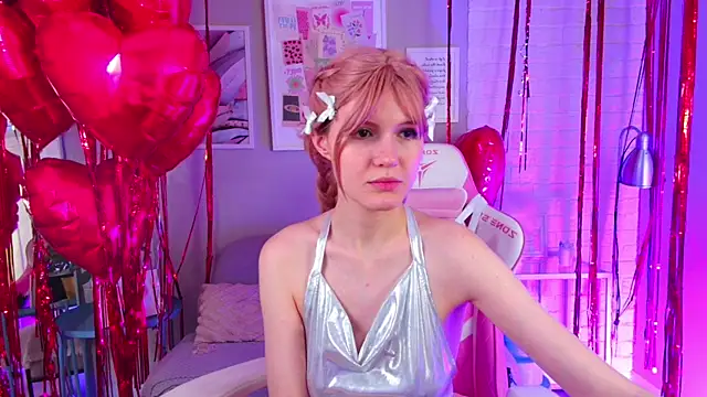 Snapshot of NellieLoyns chatting on 02/20/25, 10:26 NellieLoyns online show from 02/20/25, 10:26