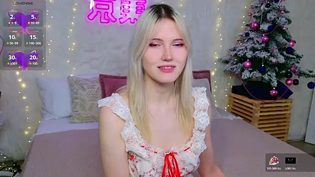 Snapshot of NellieLoyns chatting on 12/20/25, 05:20 NellieLoyns online show from 12/20/25, 05:20