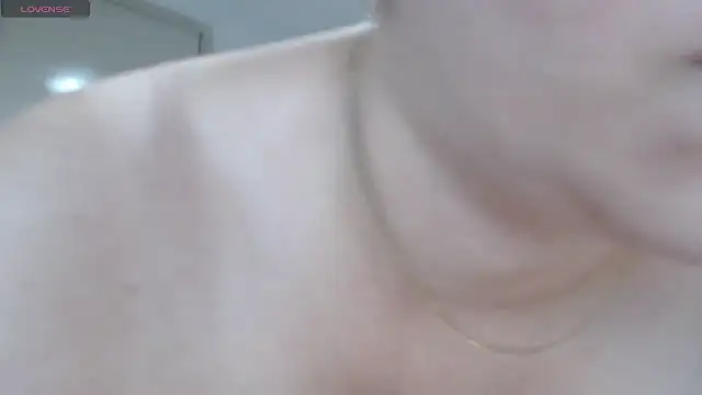 MommyHelpsmee online show from 12/01/25, 11:10