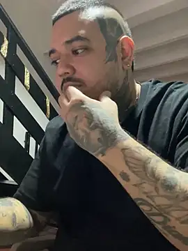 El Titan1998 online show from 01/25/25, 02:47