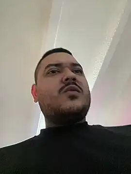 El Titan1998 online show from 02/07/25, 03:41