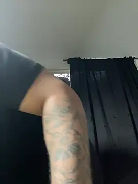 El Titan1998 online show from 02/25/25, 11:41