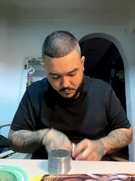 El Titan1998 online show from 09/30/25, 10:59