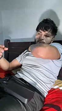 Beboteejoel online show from 11/24/25, 09:14