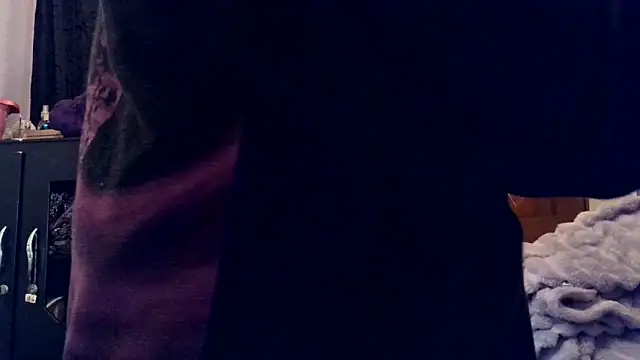 Snapshot of BlueStoneX chatting on 01/15/26, 07:13 BlueStoneX online show from 01/15/26, 07:13