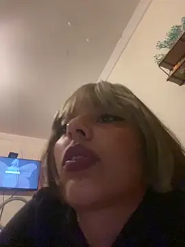 Snapshot of BlueStoneX chatting on 03/10/26, 09:14 BlueStoneX online show from 03/10/26, 09:14