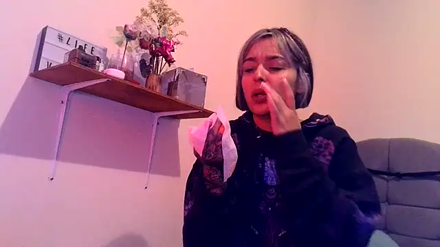 Snapshot of BlueStoneX chatting on 03/13/26, 07:59 BlueStoneX online show from 03/13/26, 07:59