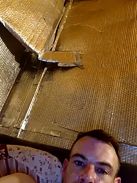 Snapshot of Eddyfrancis87 chatting on 11/06/25, 01:39 Eddyfrancis87 online show from 11/06/25, 01:39