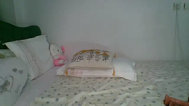 Snapshot of LeydiLi chatting on 05/28/26, 05:43 LeydiLi online show from 05/28/26, 05:43