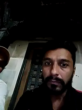 Snapshot of mojmasti143 chatting on 12/21/24, 01:42 mojmasti143 online show from 12/21/24, 01:42