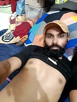 Snapshot of mojmasti143 chatting on 12/26/24, 07:49 mojmasti143 online show from 12/26/24, 07:49