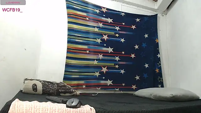 NaughtyBarbie19 online show from 02/25/26, 08:40