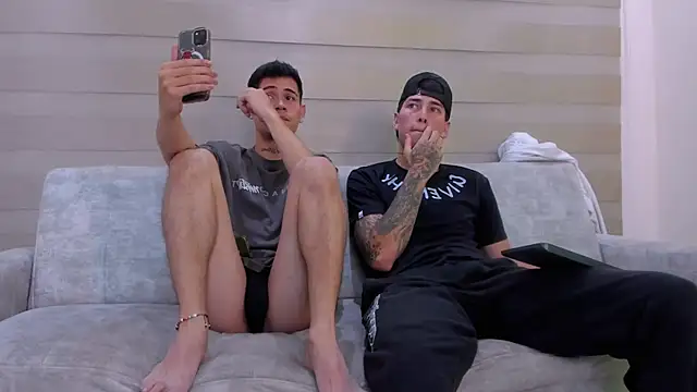 Snapshot of hell_twink chatting on 03/12/25, 09:12 hell twink online show from 03/12/25, 09:12