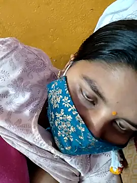 Snapshot of sweet_suman chatting on 03/07/25, 05:06 sweet suman online show from 03/07/25, 05:06