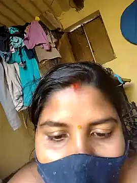 Snapshot of sweet_suman chatting on 03/08/25, 07:49 sweet suman online show from 03/08/25, 07:49