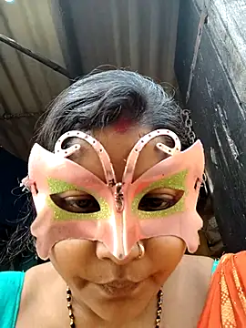 Snapshot of sweet_suman chatting on 11/17/25, 04:18 sweet suman online show from 11/17/25, 04:18