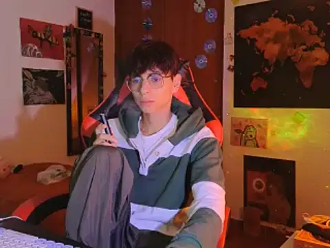 Snapshot of The_Princematt chatting on 09/15/25, 07:36 The Princematt online show from 09/15/25, 07:36