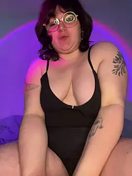 Snapshot of _dwhorekin_ chatting on 03/15/25, 02:34  dwhorekin  online show from 03/15/25, 02:34