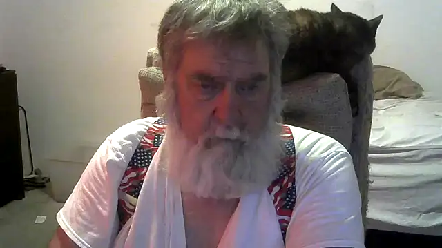 viejo oso online show from 06/11/26, 04:54