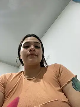 Snapshot of Sophia_cyrus11 chatting on 01/01/25, 02:19 Sophia cyrus11 online show from 01/01/25, 02:19