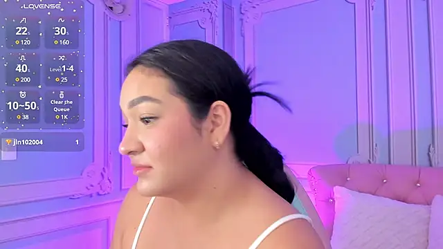 stefany duque1  online show from 01/18/25, 11:00