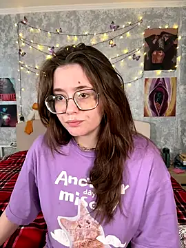 Sabrina shells online show from 12/18/25, 10:43